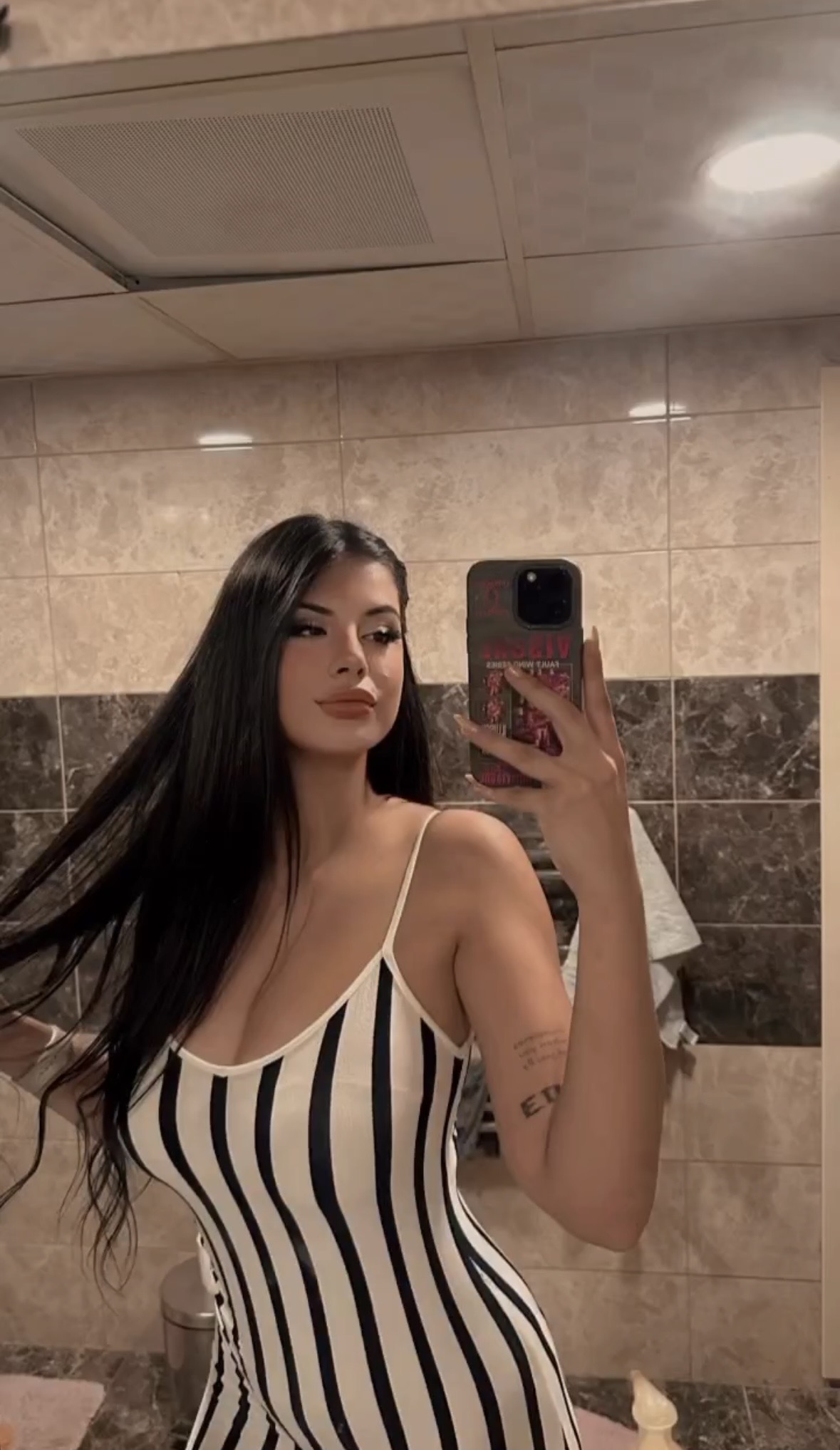 Aydınlıkevler Özbek Bayan Escort Aylin