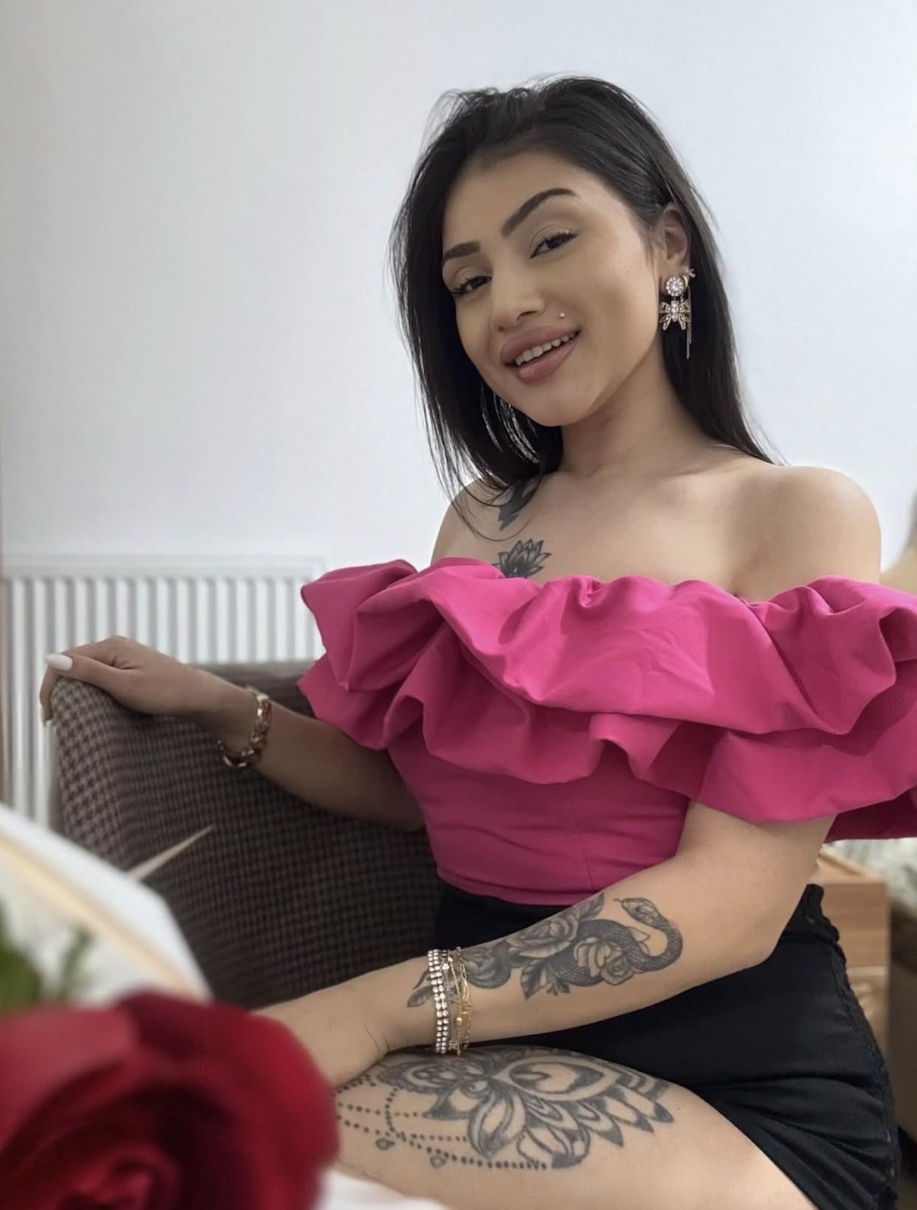 Beşikkaya Yavaş Adımlarla Sevgili Escort Bayan Mina